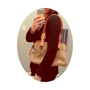 AUTHENTIC DOONEY & BOURKE BUCKLE SATCHEL