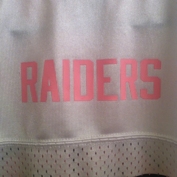 🏈Kids XL Raiders Jersey!🏈 - Picture 3 of 5