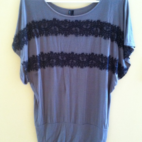 Top - Picture 1 of 2