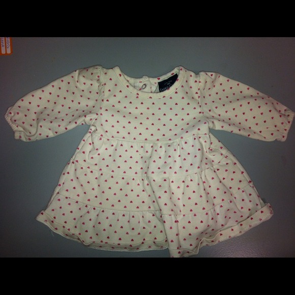 Long sleeved infant shirt