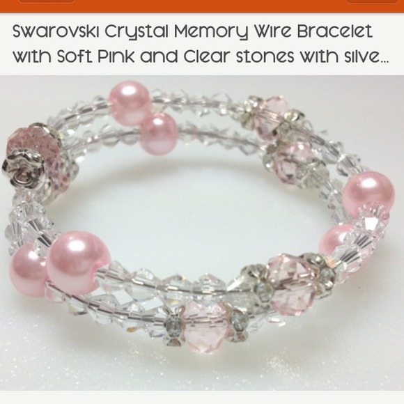 Swarovski crystal elements light pink bracelet