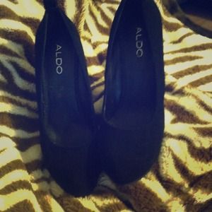 Black Aldo Wedges.