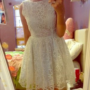 White Cute Baby Doll Backless Dresses