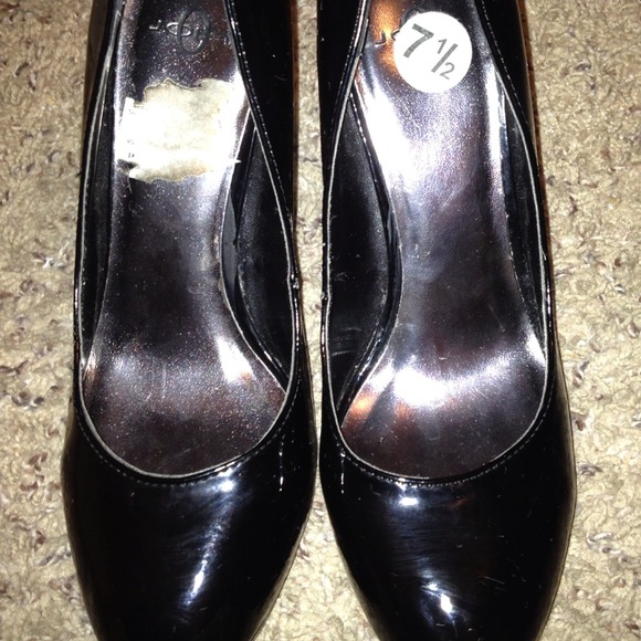 PRICE REDUCED ⬇⬇ Black heels