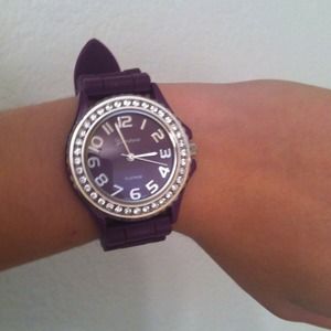 *Reserve for Pochee* Purple Rhinestone Watch
