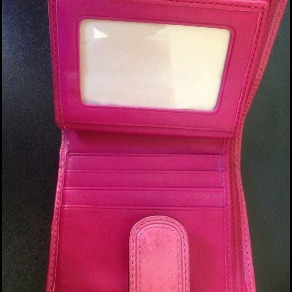Coach - Picture 3 of 4