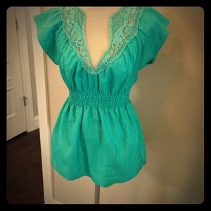 Bundle capris, cardi, tunic, lace top, + wedge $25