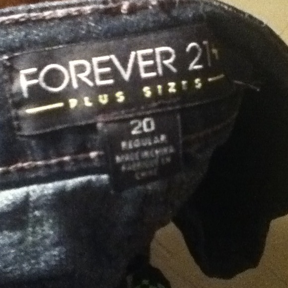 PLUS SIZE SKINNY JEANS FOREVER 21 - Picture 2 of 3