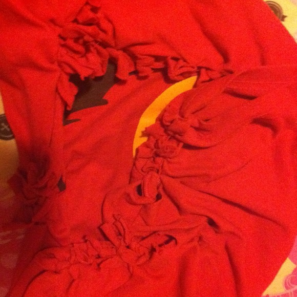 Elmo - Picture 2 of 3