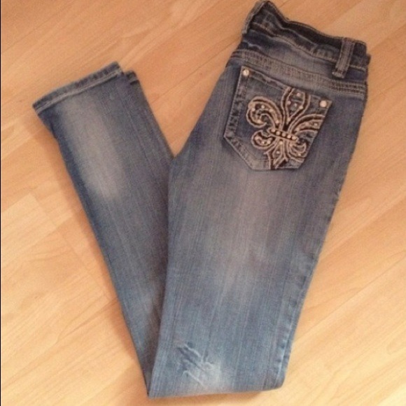 ❌RESERVED❌ Bebe Distressed 👖