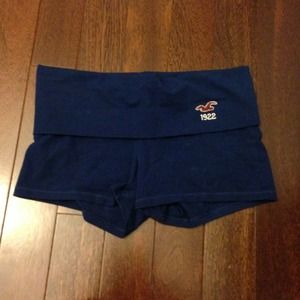 Hollister Yoga shorta