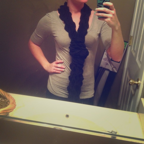 Charlotte Russe top and scarf bundle