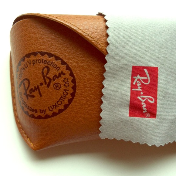 Ray-Ban sunglasses case with lens towel