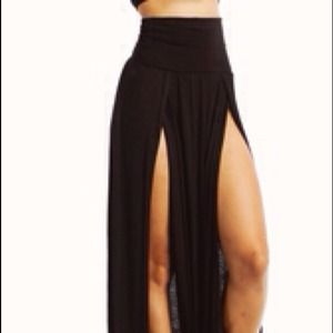Double slit maxi skirt
