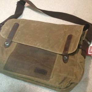 Levi Computer and more bag!