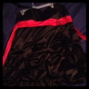 Black and red homecoming dress