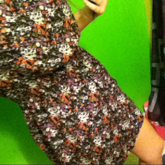 Dress - Picture 3 of 4