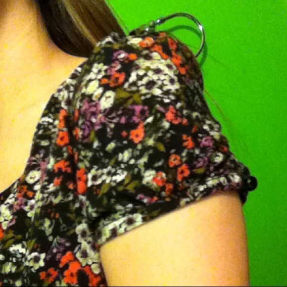 Dress - Picture 4 of 4