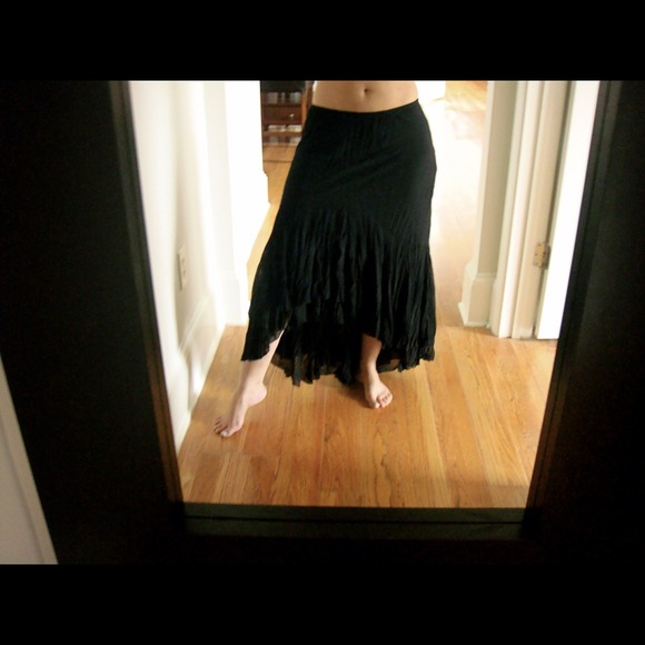 Mikino dressy beautiful skirt - Picture 2 of 3