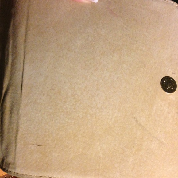 LV additional pics!!