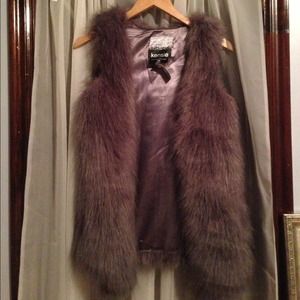 Kensie fur vest