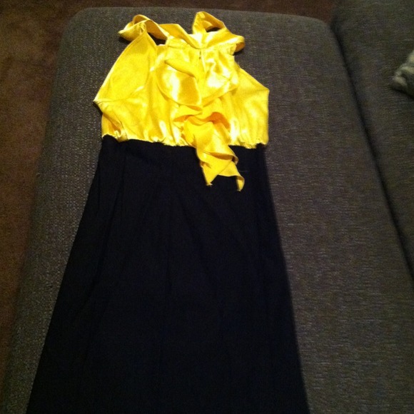 🚫Traded!! Halter dress🚫
