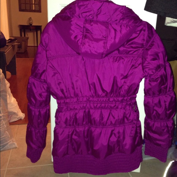 Puffer Jacket - Picture 2 of 3