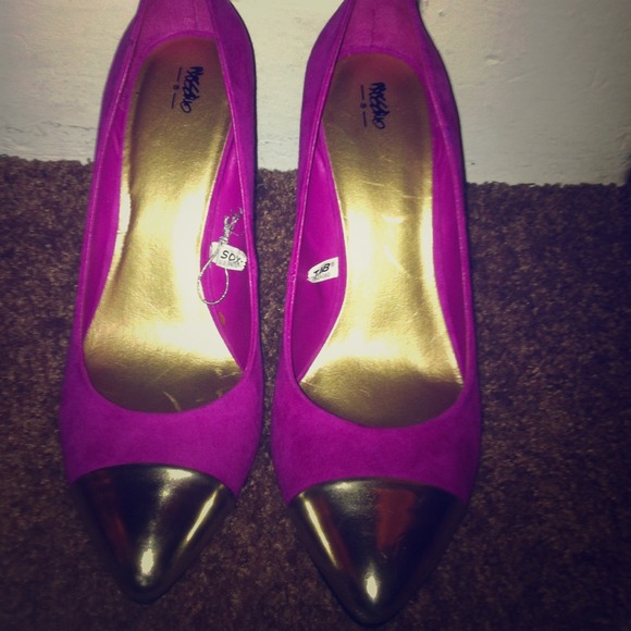 Pink suede heels