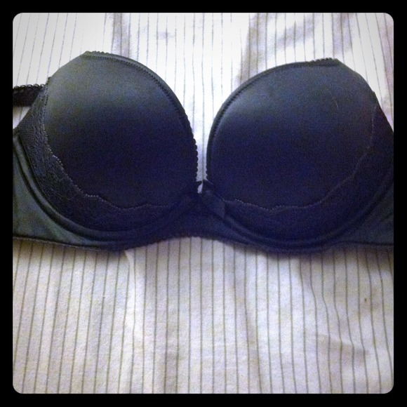 Double padded push-up bra.