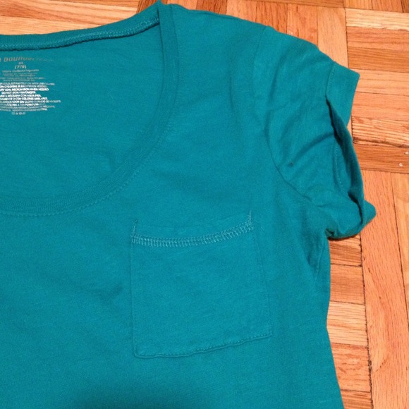 Turquoise t-shirt - Picture 2 of 2