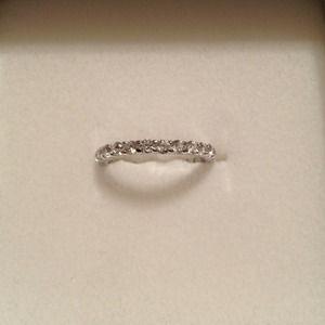 White gold Cz band ring