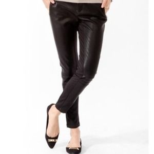 Forever21 faux leather skinny Moto pants NO TRADES