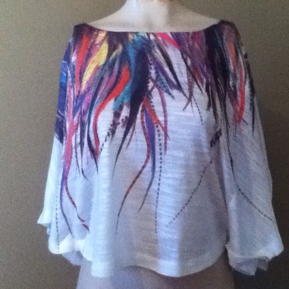 BUNDLE. Sz. M off shoulder shirt, and Arden b