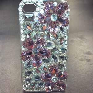 Handcrafted Iphone 4/4s flower