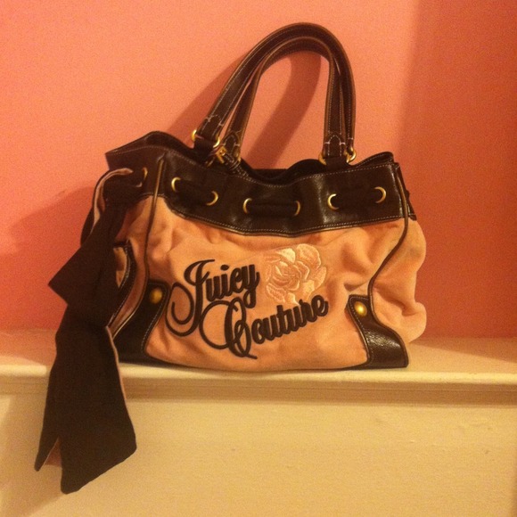 Juicy Couture Handbags - Amazing brown and pink juicy couture bag.