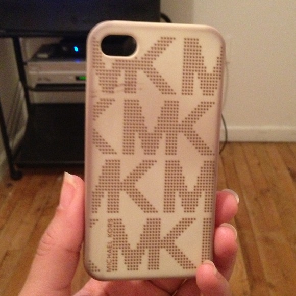 Michael Kors Accessories - Michael Kors IPhone 4S phone case.
