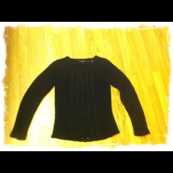 Perry Ellis hand knit sweater