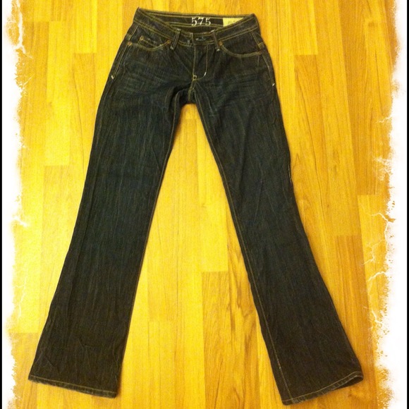 575 Jeans