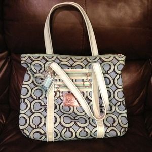 Coach purse/tote "Poppy"