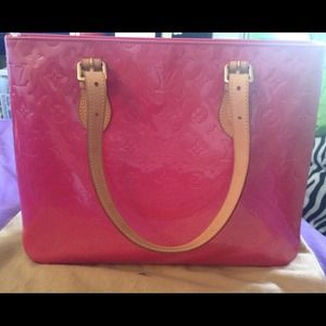 Authentic LOUIS VUITTON!