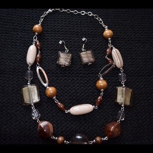 Premier Design Sable Necklace & Earring Set