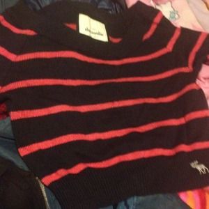 Abercrombie long sleeve crop top