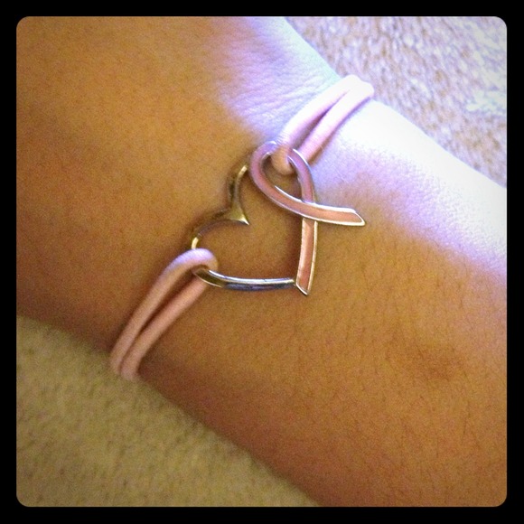 breast cancer bracelet