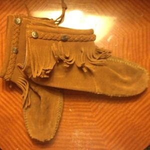 Minnetonka boots