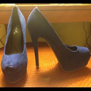 Cute blue heels