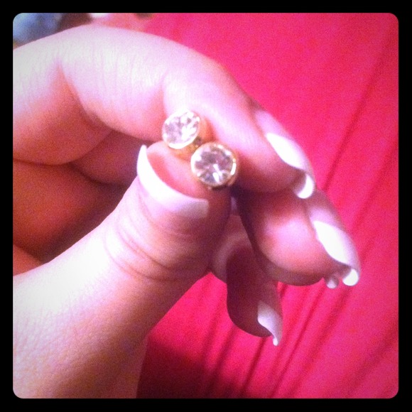 ⬇REDUCED⬇ Diamond earrings