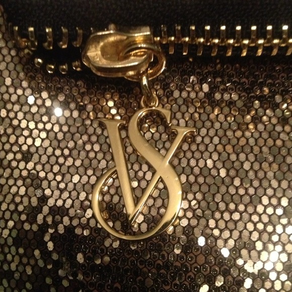 Victoria's Secret gold glitter/sparkle clutch - Picture 3 of 4