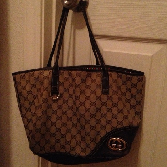 Gucci small tote