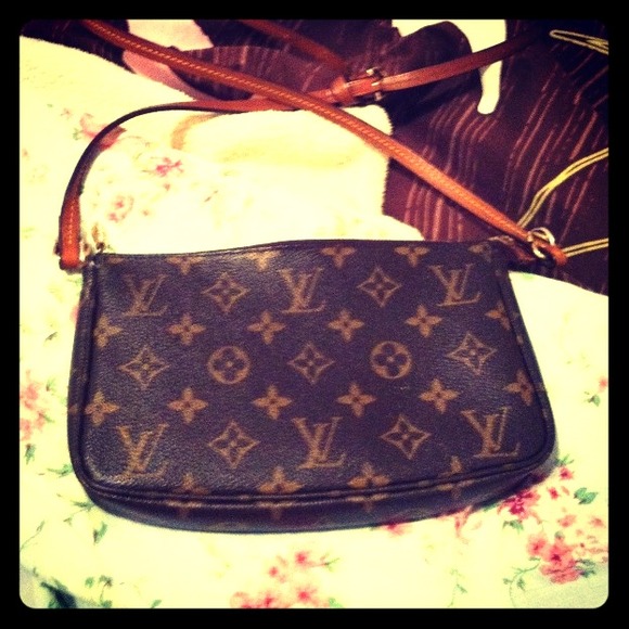 Actual pochette