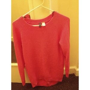 H & M sweater